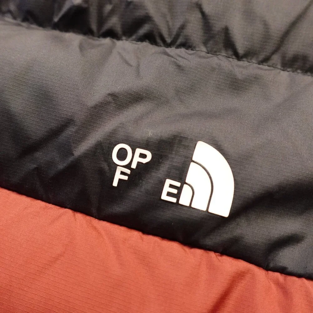 The North Face Roxborough Luxe Hooded Jacket Men’s‎ Small Burgundy Black Puffer